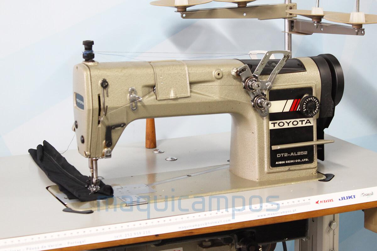 Toyota DT2-AL252 Lockstich Sewing Machine