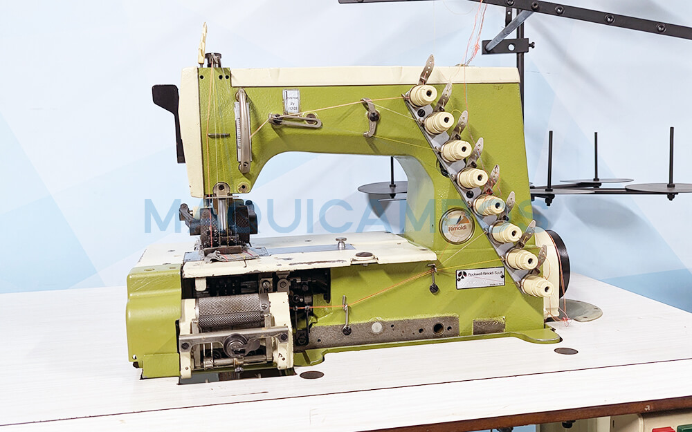 Rimoldi 264-11-4EL-09 4-Needle Lockstitch Sewing Machine