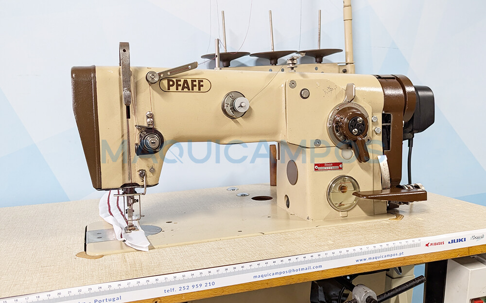 PFAFF 437 Zig-Zag Sewing Machine