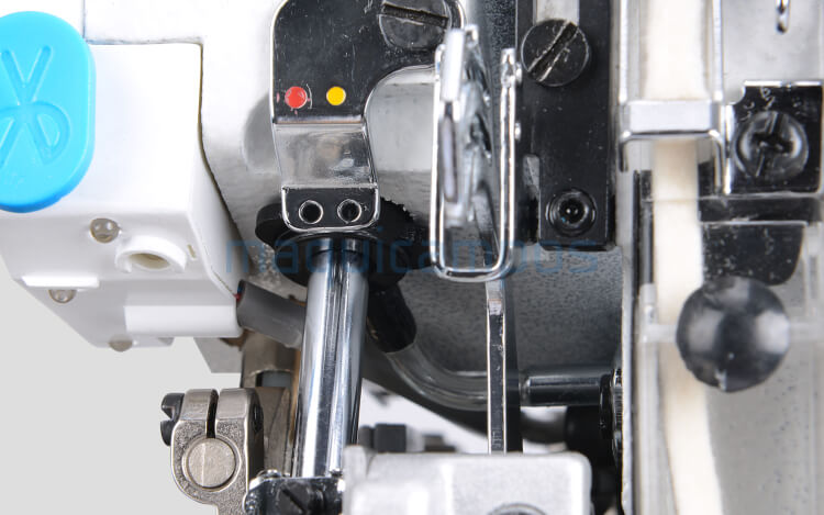 Jack C3-5-03/233 Máquina de Costura Corte e Cose 10mm (5 Fios)