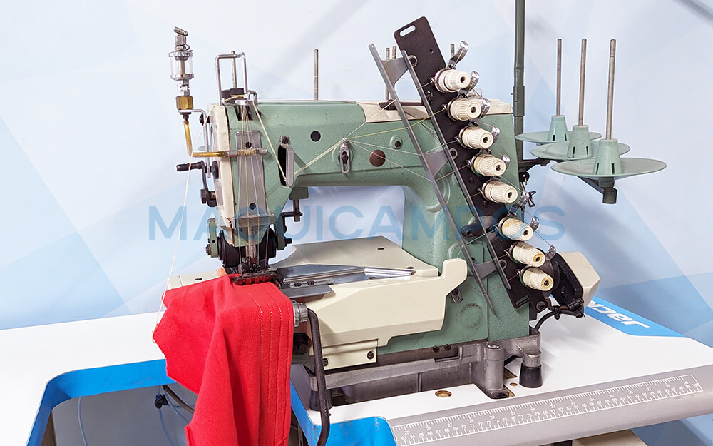 Kansai Special D-1900-4U/UTC 4 Needle Sewing Machine