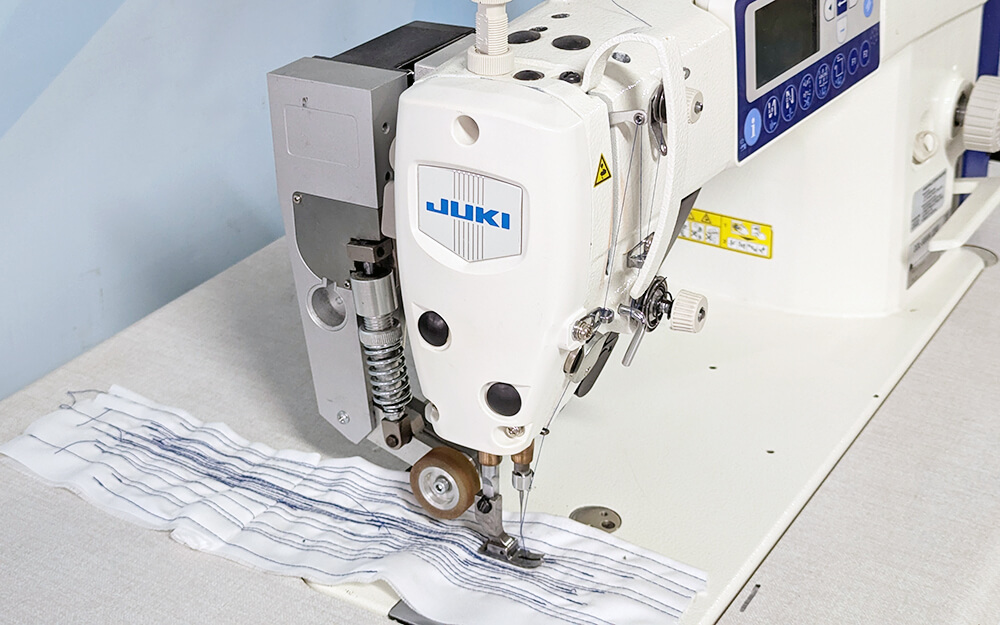 Juki DDL-8000A Lockstitch Sewing Machine with Puller