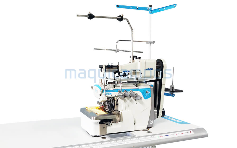 Jack E4-4-M03-333/PL Overlock Sewing Machine with Feeder (4 Threads)