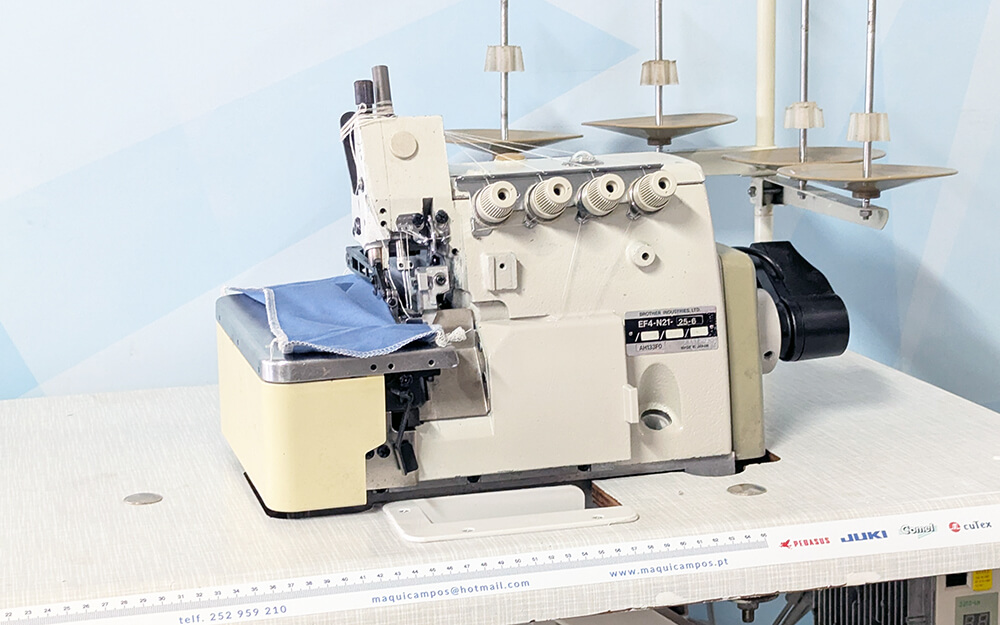 Brother EF4-N21-25-6 M&aacute;quina de Costura Corte e Cose (2 Agulhas)