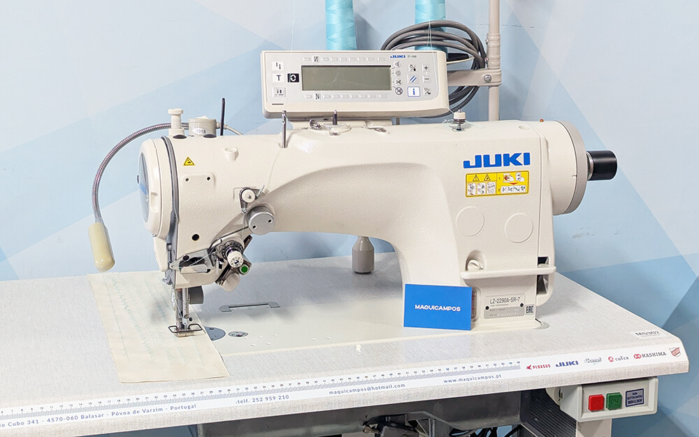 Juki LZ-2290A Máquina de Costura Zig-Zag com Puller Eletrónico