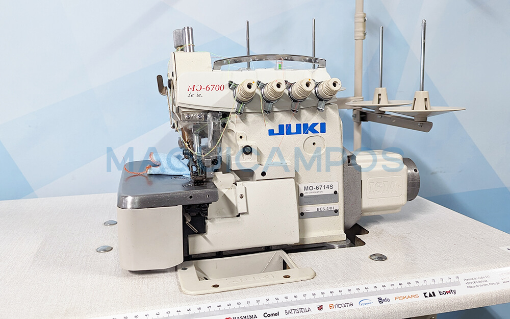 Juki MO-6714S Máquina de Costura Corte e Cose (2 Agulhas)