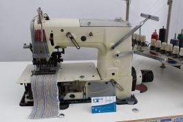 Kansai Special<br>Máquina de Costura de 12 Agulhas