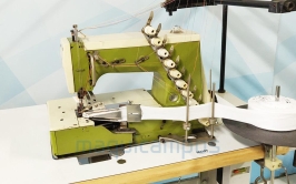Rimoldi 262-16-3MD-01<br>Máquina de Costura de Colaretes e Ponto Decorativo (3 Agulhas)
