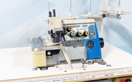 Singer 892U<br>Overlock Sewing Machine (2 Needles)