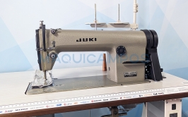 Juki DDL-555-4<br>Máquina de Costura Ponto Corrido