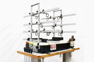 Rsmatic MINI-EXACT<br>Máquina de Costura de Forrados e Ensufas de Botões