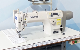 Brother S-7000D-403<br>M&aacute;quina de Costura Ponto Corrido