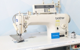 Brother S-7200C-403<br>M&aacute;quina de Costura Ponto Corrido