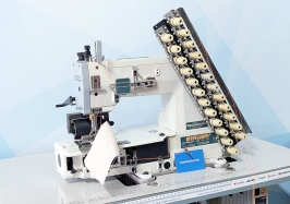 Siruba VC008-12064P<br>M&aacute;quina de Costura de 12 Agulhas